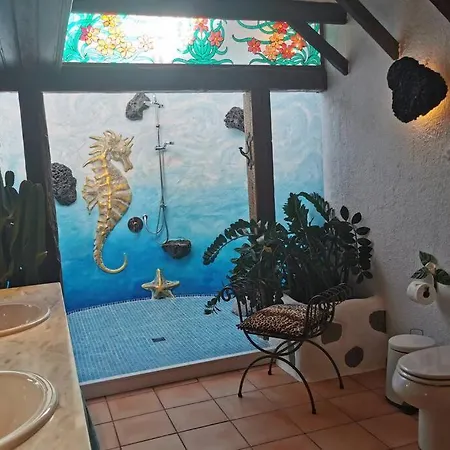 Villa Celeste, Con Wifi, Piscina Privada Cerca Cesar Manrique Tahiche