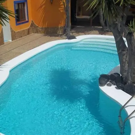 Celeste, Con Wifi, Piscina Privada Cerca Cesar Manrique *